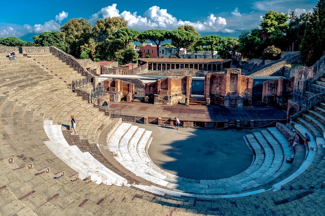 Pompeii guided group tour plus entry ticket - Staying inside after the tour with your ticket