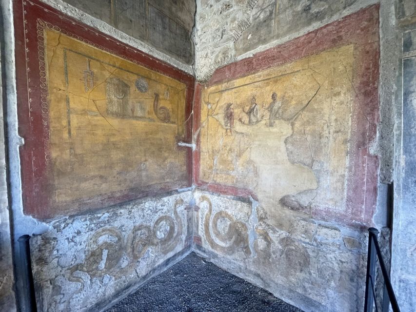 Pompeii: Guided Tour & Skip the Line Ticket - The walk itself: what 2 hours in Pompeii feels like
