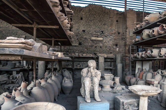 Pompeii: Guided Tour with Priority Entrance - Staying comfortable for a hot, uneven, headset-assisted walk