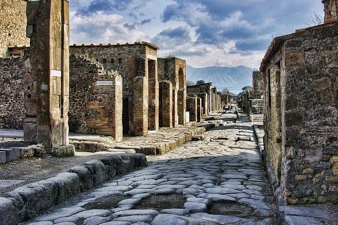 Pompeii half day tour from Naples - The Pompeii Archaeological Park guided walk: what you’re really buying