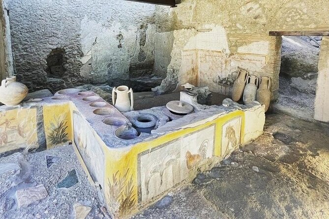 Pompeii half day tour from Naples - The 15-minute shopping window: useful, but don’t bank on it