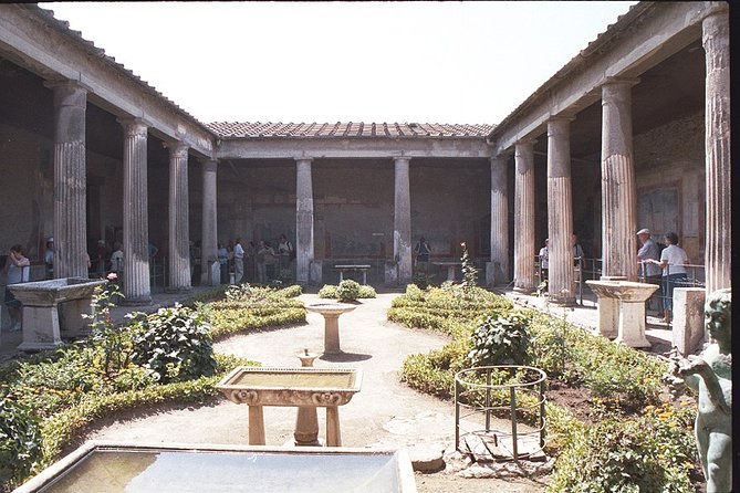 Pompeii & Herculaneum Private Tour: Fast-Track, Winery & Lunch - Getting the most from your 7 to 9 hours