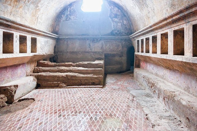 Pompeii Positano and Sorrento shared excursion with Pompeii skip the line entry - Lunch Break in Pompeii With Wood-Oven Pizza