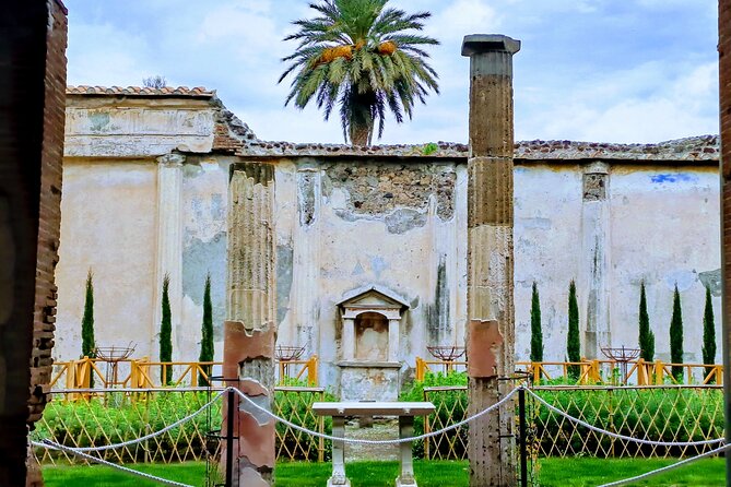 Pompeii private tour from Naples. The best choice for cruisers - Getting from Naples to Pompeii, and what car size you may need