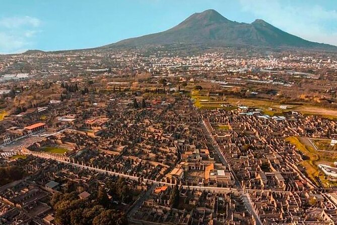 Pompeii private tour with expert guide in archaeology - The Baths and a 2,000-year-old spa culture