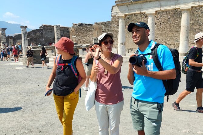 Pompeii Private Tour with expert local guide - Who this tour suits best