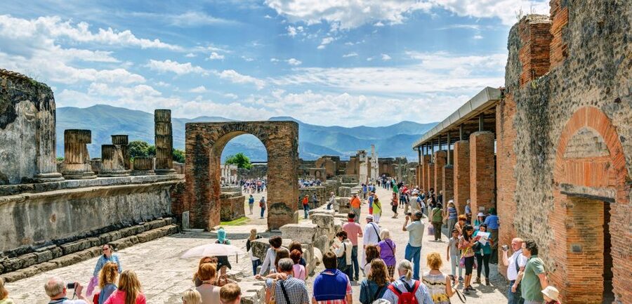 Pompeii: Private Tour with Hotel Pickup and Entry Ticket - Key takeaways before you go
