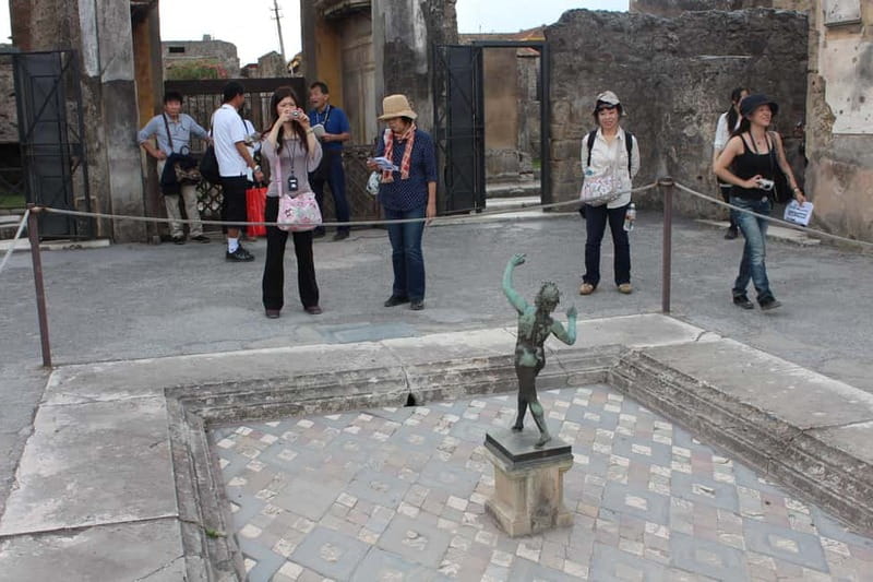 Pompeii: Skip-the-Line Guided Archaeological Discovery Tour - Getting into Pompeii: priority entry still comes with security