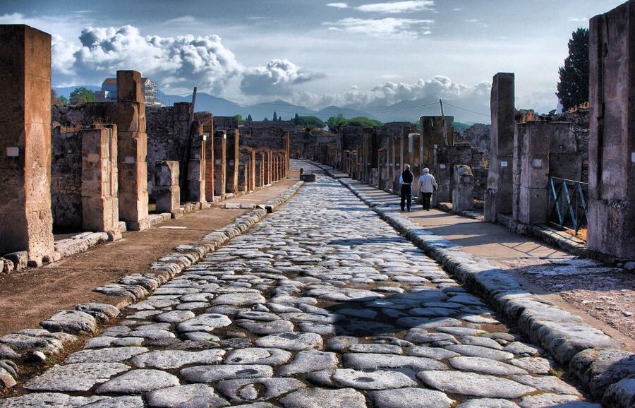 Pompeii Skip-the-Line Tour with Expert Archeological Guide - The Human Story Moment: Plaster Casts and Vesuvius