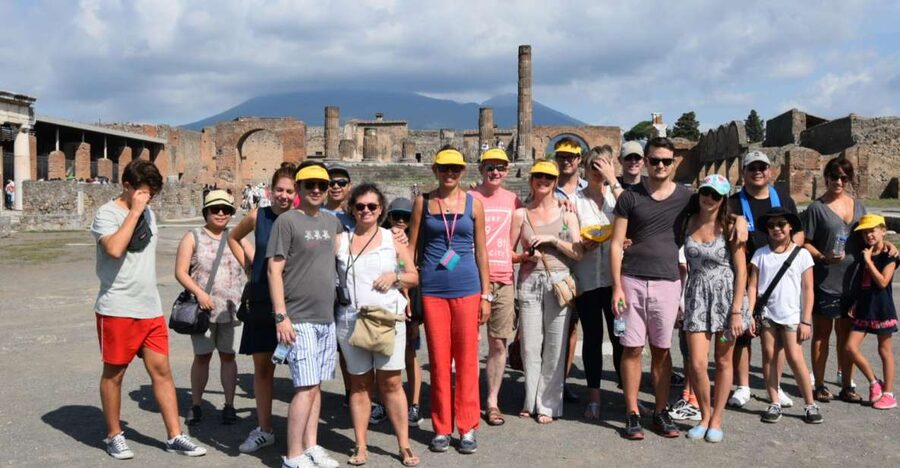 Pompeii Skip-the-Line Tour with Expert Archeological Guide - The Cameo Workshop Stop: A Practical Break Before the Ruins
