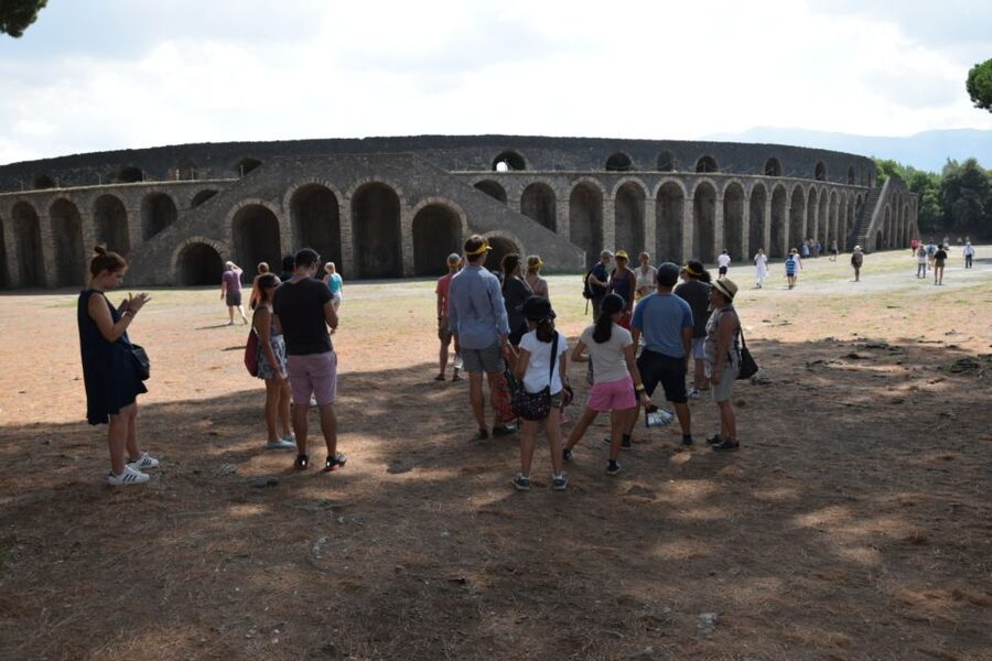 Pompeii Skip-the-Line Tour with Expert Archeological Guide - How the 2-Hour Walk Works Inside Pompeii