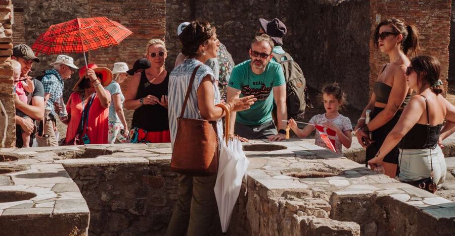 Pompeii: Small-Group Tour of Pompeii and Herculaneum - How an Archaeologist Guide Changes What You See