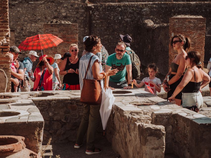 Pompeii: Small-Group Tour of Pompeii and Herculaneum - Group Size, Headsets, and the Pace You Should Expect