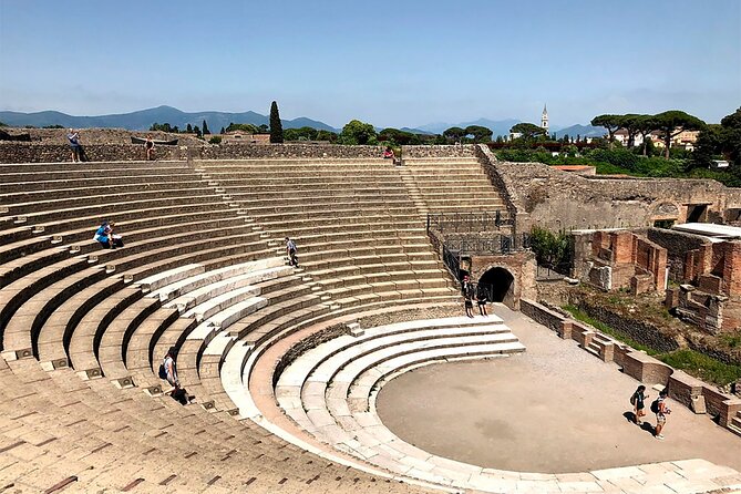 Pompeii small group tour with skip-the-line entrance included - Meeting Point And When To Arrive At 10:30 am