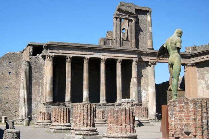Pompeii the Ancient City (Tour+Transfer) - Price and logistics: shuttle convenience, plus one extra cost you must budget