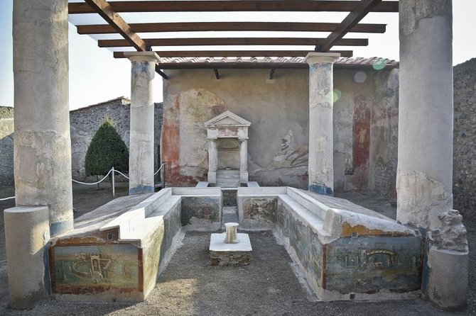 Pompeii the Buried city - The first walking loop: Forum and Thermal Baths without feeling rushed