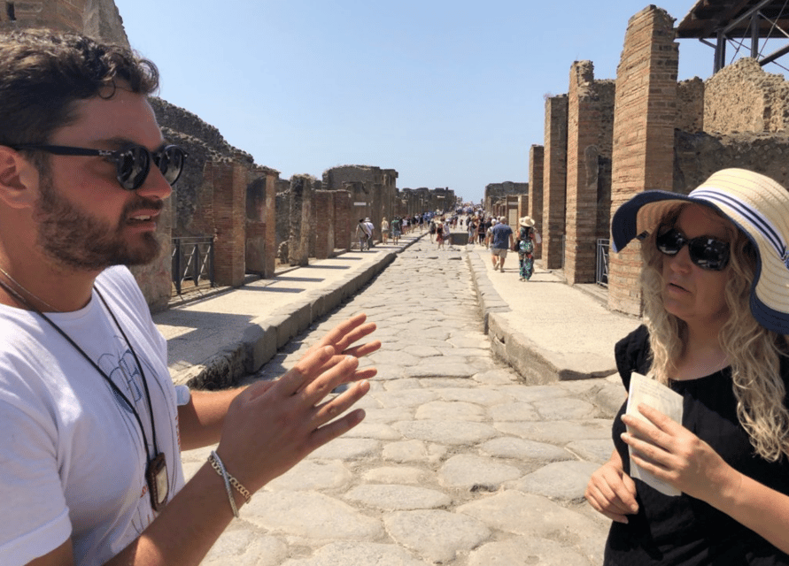 Pompeii VIP 3h Tour: Skip-the-line with your Archaeologist - Macellum and Forum Baths: Pompeii’s “food and wash” engine