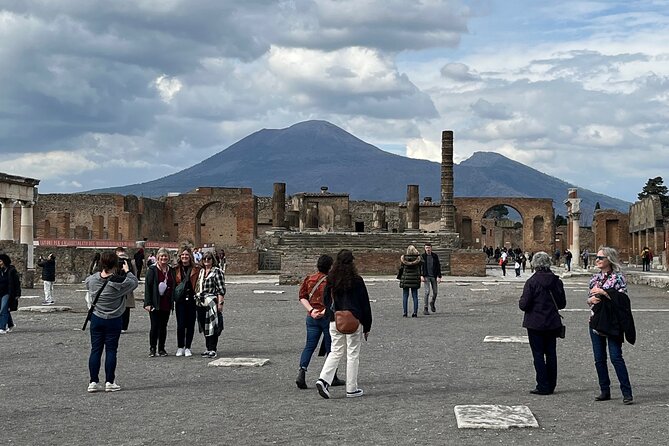 Pompeii walking tour (2hrs) - Thermal baths: where Roman life stayed public and practical