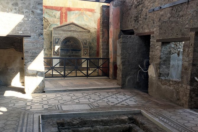 Pompeii with an archaeologist, small group!!! - Houses and Shops: Reading Everyday Roman Life