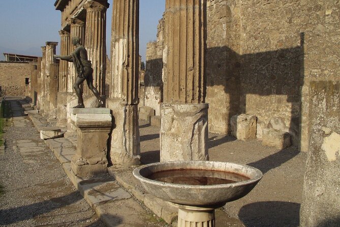 Pompeii with Wine Tasting and Lunch from Naples - Price and value: what you’re paying for, and what you’re not