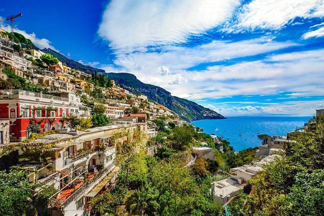 Positano, Amalfi and Ravello Premium Tour from Naples - Getting picked up in Naples and staying comfy on the drive