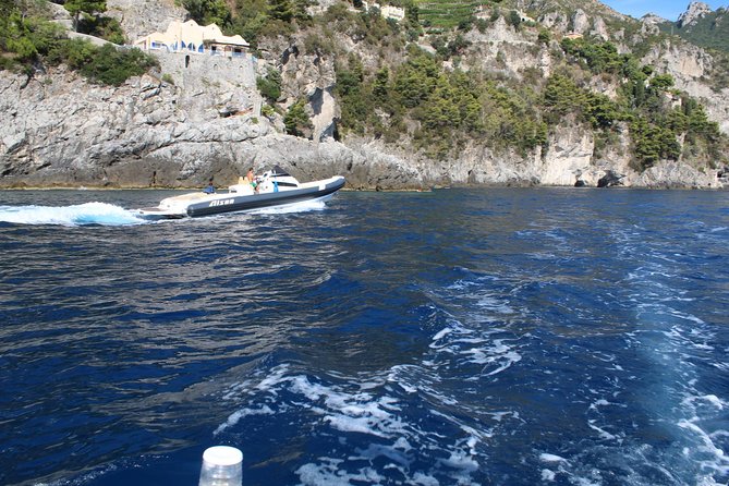 Private & exclusive tour in Amalfi Coast like a local:hightlight and hidden gems - Valico di Chiunzi sorbet stop: a quick sweet reset