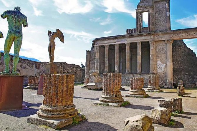 Private Excursion to Pompeii and Amalfi Coast from Naples Cruise Port or Hotel - Pompeii Route From Porta Marina to Villa dei Misteri