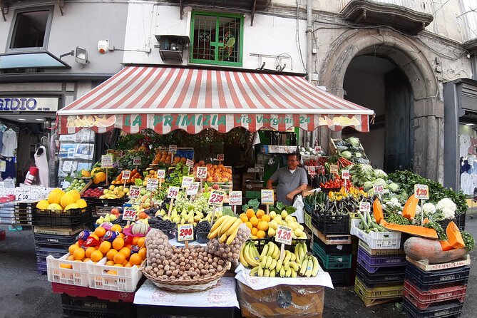 Private Guided Tour Visit Marvelous Naples as if you were a Neapolitan - Quartieri Spagnoli: where coffee feels like a mood