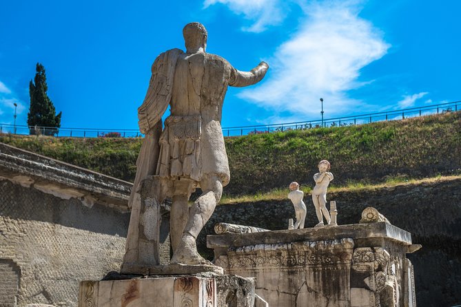 Private Herculaneum Tour – Top Experience with Local Guide - The Ancient Beach and the Vaulted Boat Houses