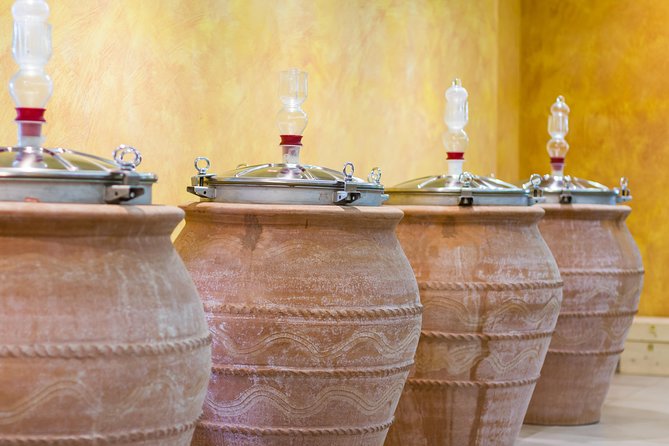 Private Pompeii Tour with Organic Wine Tasting & Lunch - The traditional three-course lunch: what’s included and how to set expectations