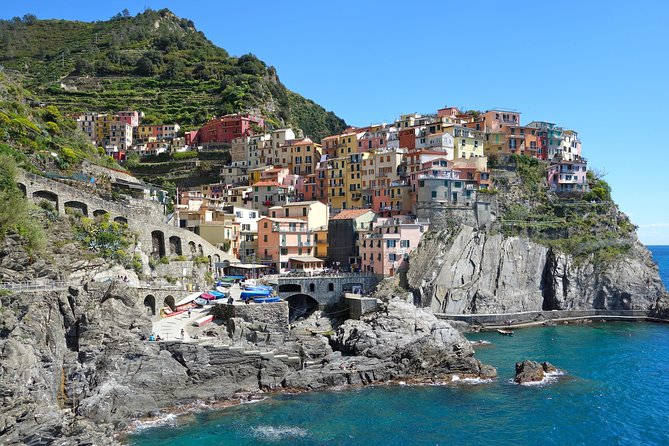 Private Scenic Amalfi Coast & Pompeii Day Tour - Positano in one hour: shopping, stairs, and that cliffside look