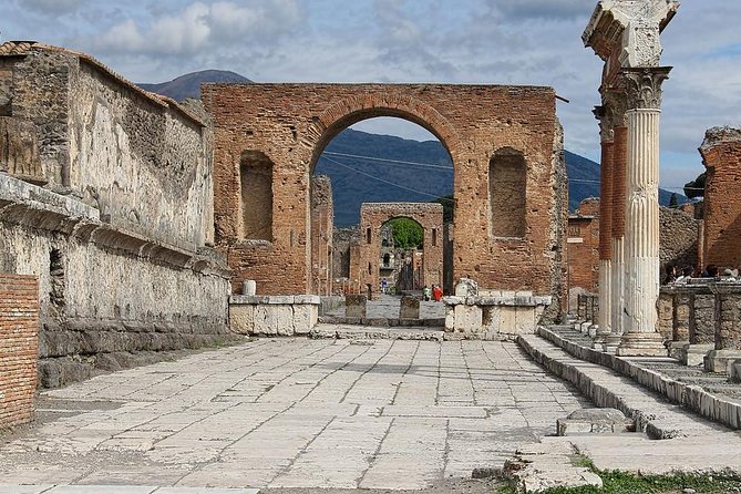 Private Shore Excursion from Naples to Pompeii, Sorrento and Positano - The best Pompeii stops, and what makes them worth your time