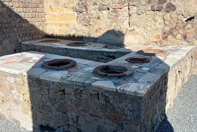 Private Tour in Herculaneum with an authorized guide - Should you book this private Herculaneum tour?