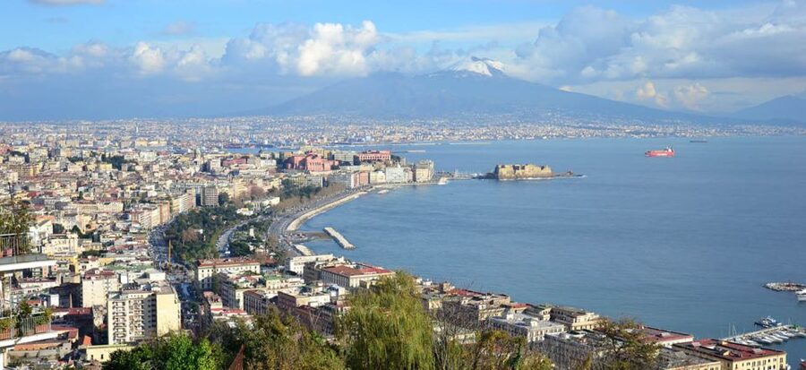 Private Tour: Naples Food Tasting Tour by Vintage Vespa - Who should book this private Vespa food tour