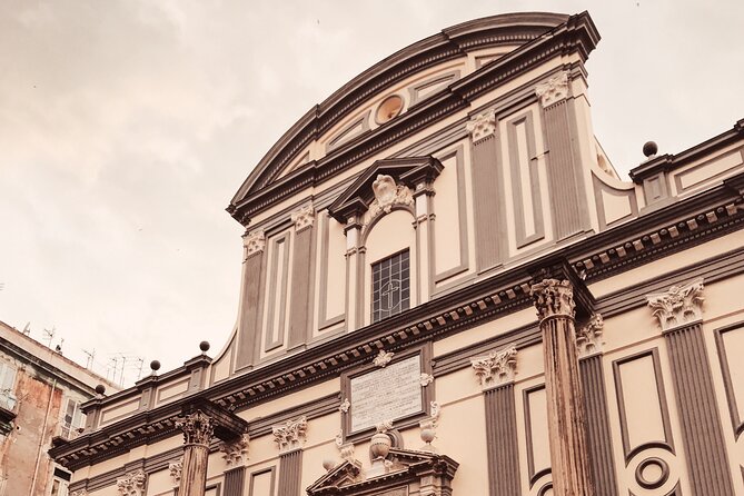 Private Tour of the Historic Center of Naples with a Local Guide - Spaccanapoli continues, and Piazzetta Nilo closes the loop