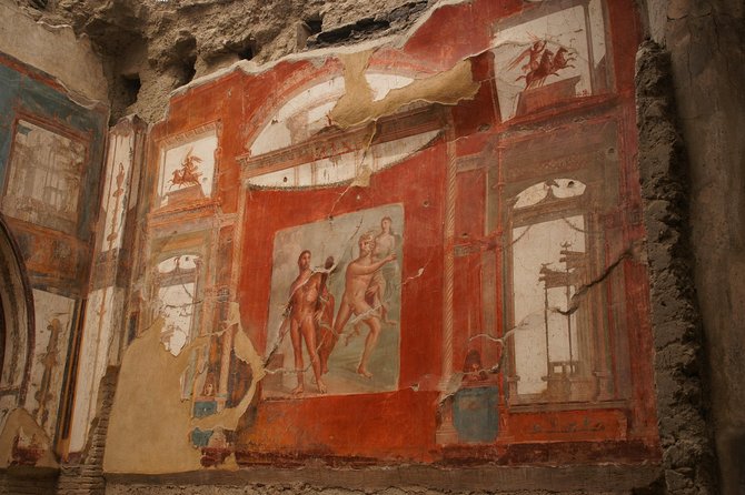 Private tour to Pompeii Herculaneum and Vesuvius - Should you book this Pompeii, Herculaneum, and Vesuvius private tour?