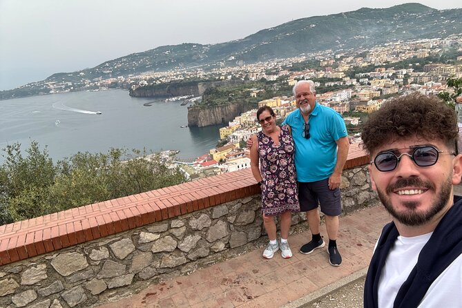 Private Tour to the Amalfi Coast, Positano and Ravello - Stop 3: Positano, where the town walk is the real attraction
