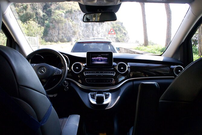 Private Transfer from Naples to Amalfi Coast or Vice Versa - Timing Smart: Flight and Train Pickup Windows