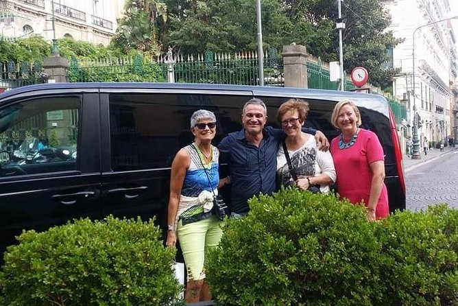 Private Transfer from Naples to Pompeii or vice versa. - How the timing really works: 15 to 40 minutes, then the handoff