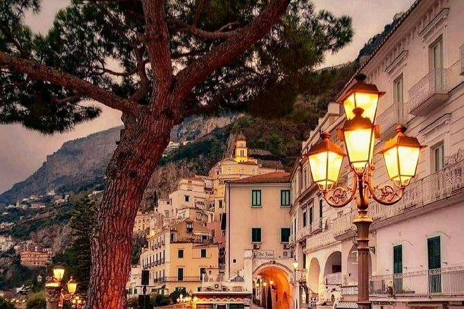 Private Transfer from the Airport to Amalfi Coast - Price and value: $196.79 per group up to 8