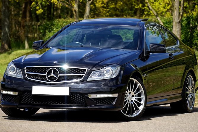 Private Transfer: Naples Hotel, Airport,Train Station to Sorrento - What the Mercedes-Style Ride Feels Like on the Road