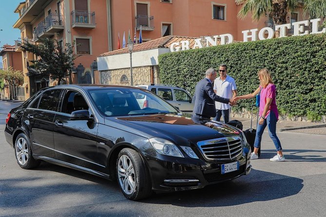 Private Transfer: Positano to Naples or Vice Versa - The Route: What You Might See Between Positano and Naples