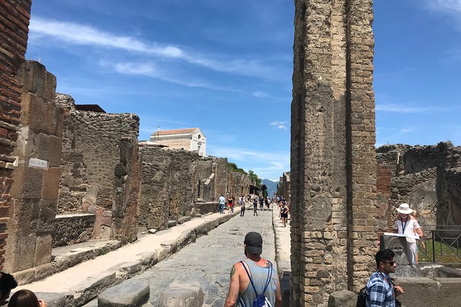 Private VIP tour to Pompeii Ruins with a Private Guide - Naples pickup, the drive, and why the timing feels easier