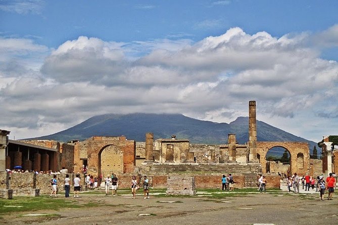 Shore Sorrento, Positano, and Pompeii - Positano in One Hour: Best for Views, Not for a Slow Day