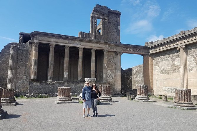 Skip-the-Line Pompeii Archaeological Site with Private Guide - Price, what is included, and where the extra costs hide