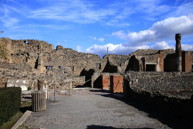 Skip the Line Pompeii Tour For Kids and Families w Special Guide - The Pompeii Highlights You’ll See in a Short, Focused Walk