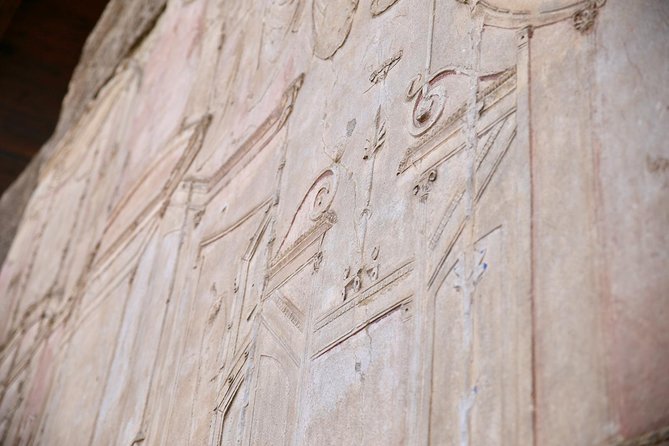 Small Group Guided Walking Tour of Ancient Pompeii Highlights - Why a small-group Pompeii walk beats doing it alone