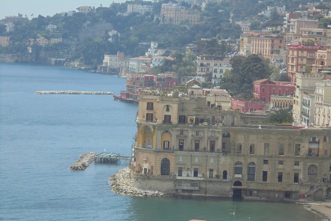 Small Group Naples City Sightseeing Tour - Castel Nuovo (Maschio Angioino) from Piazza Municipio