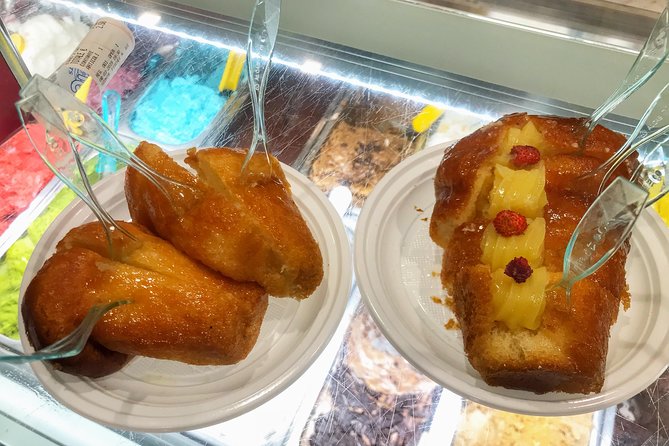 Tasty Naples Street Food Tour of MustEat Gourmet Specialties and MustSee Sites - Naples food, planned like a walk, not a food fight