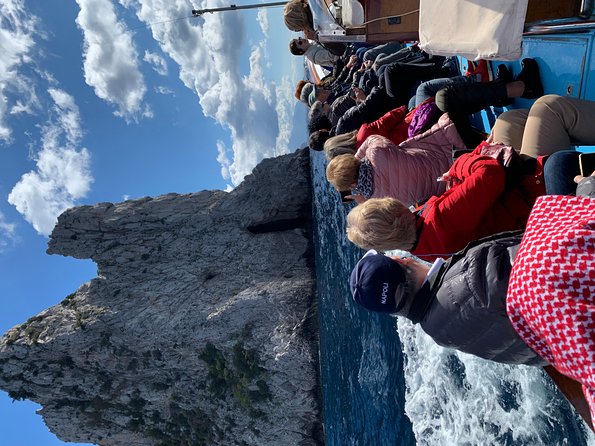 The Best Of Naples In Three Days - Getting to the dock: meeting points and early-start reality